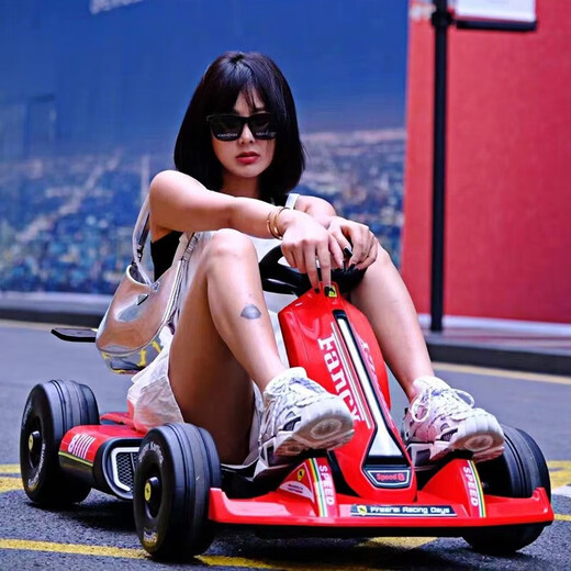 Bedoqi voiture électrique pour enfants go-kart voiture jouet pour bébé télécommandée à quatre roues peut être conduite par des adultes et des enfants âgés de 4 à 10 ans batterie au lithium rouge phare 25A + télescopique à vitesse réglable + télécommande