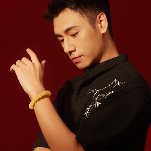 Yueyin Baichuan beeswax bracelet for men and women, chicken oil yellow floating flower beads single circle bracelet with one item and one certificate, about 9mm