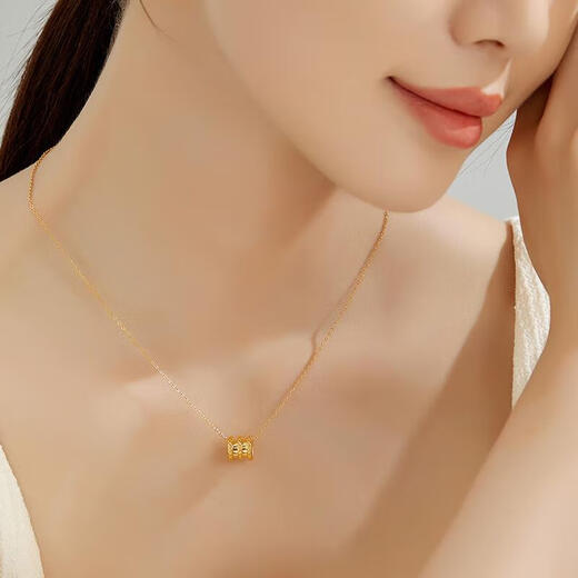 Erli Xiaoman waist 18k gold pendant 3D hard gold pure gold necklace women's pure gold Valentine's Day gift for girlfriend and lover 1.26g Xiaoman waist chain