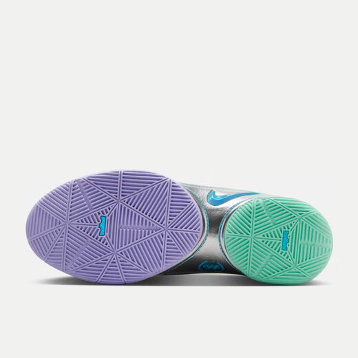 Nike (NIKE) casual shoes men's shoes 2025 new summer sports shoes LBJ James 22 practical basketball shoes FZ1098-100 FZ1098-100 Glorious green/foam powder/metal silver 40