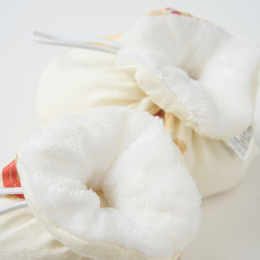 Tongtai (TONGTAI) baby cotton shoes, autumn and winter pure cotton quilted newborn soft-soled shoes, newborn foot protection shoe covers, baby front shoes, red hat red 13x9cm