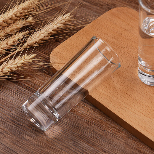 Enshousu bar thick-bottomed cup, slender white wine cup, liquor cup, foreign wine cup, small wine cup, glass small wine cup, straight wine cup, 65ml thick-bottomed cup, buy 1 get 1 free, 2 pieces in total