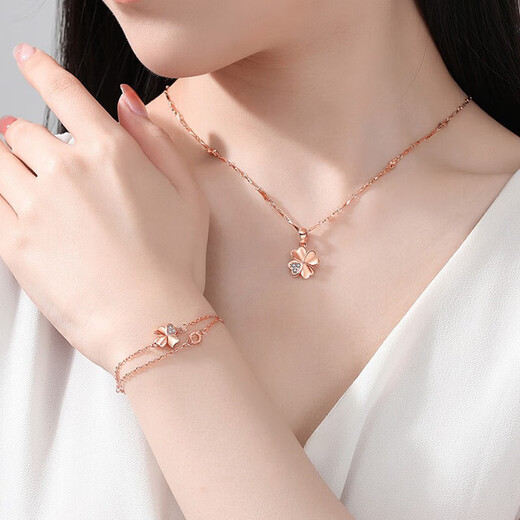 Fasifan light luxury four-leaf clover necklace women's fashion jewelry anniversary Valentine's Day birthday gift for girlfriend and wife four-leaf clover necklace white gold SF same-day delivery