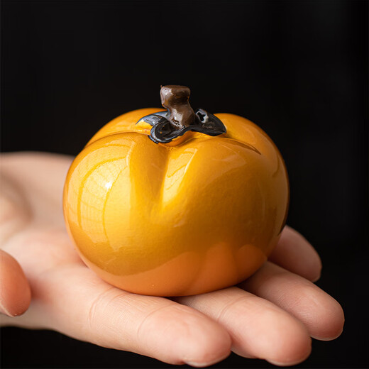 Xiyuanji persimmon tea pet ornaments can be raised, color changing, simulated fruit, creative tea ceremony accessories, small tea play, good persimmons in pairs (one big and one small)