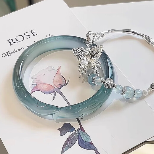 Xin Luxury Blue Ice Fox Bracelet for Women Stacked Sea Blue Butterfly Bracelet for Women with Cool Feeling Niche Temperament Same Style as Little Red Book Bracelet + Bracelet