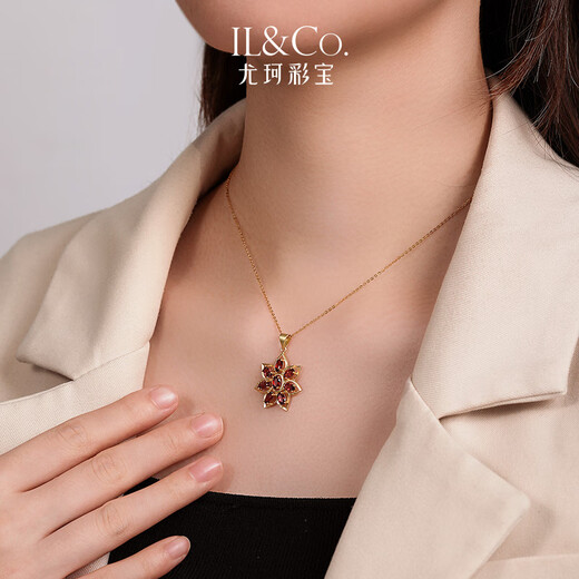 IL&CO Youke Alloy Garnet Necklace Women's Blossom Wealth Pendant Clavicle Chain for Mom's Birthday Valentine's Day Gift 7 Garnet Pendants