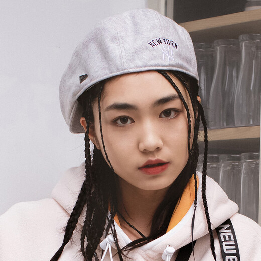 NEW ERA New Yihua 24 new MLB series NY embroidered newsboy hat for men and women, fashionable and versatile beret hat trend gray L