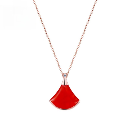Chishe new natural diamond 18K gold red agate elegant small skirt pendant imitation 18k gold ladies necklace clavicle chain