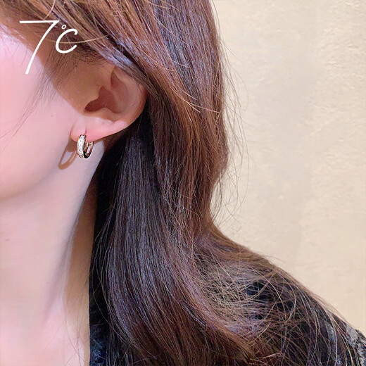 SEVEN DEGREE S925 silver earrings for women, pure silver rice pattern inlay, T square ear buckle, light luxury earrings, niche design, exquisite