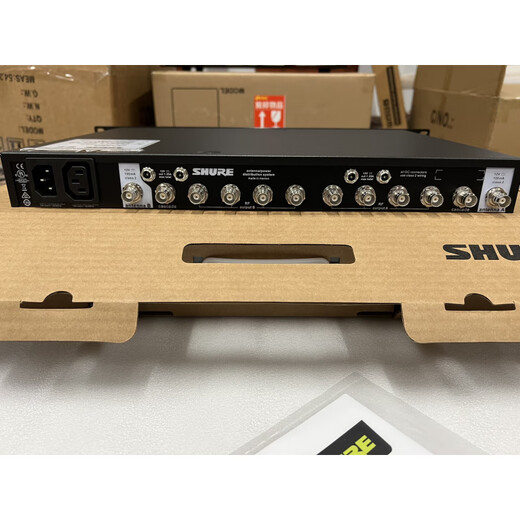 Shure UA845/844 Antenna Amplifier Outdoor Wireless Microphone Receive Signal Power Intensifier UA844 (4-channel)