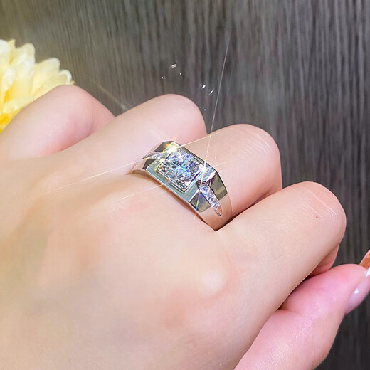 Slightly gifted 18K gold moissanite men's ring, simple and fashionable 50 cents sterling silver men's diamond ring couple ring wedding engagement ring 1 carat men's size 16