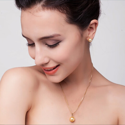 Kuang Yi Nanyang mother-of-pearl gold pearl necklace 925 silver single pearl pendant necklace perfect round gift for girlfriend 8mm-9mm gold