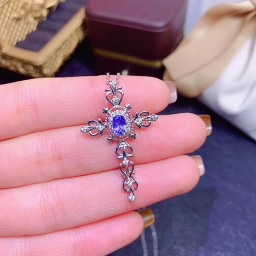 Shilian Special Offer New Natural Tanzanite Pendant Fresh and Elegant 925 Silver Seiko Inlaid Cross Pendant Free Necklace