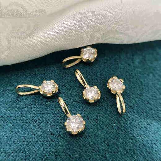 Olevo pure 18k gold stone small pendant 5 points-10 points small round accessories Au750 gold with gold and 10 points diamond 18k yellow pendant (1 piece)