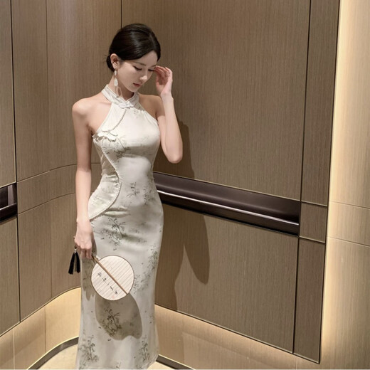 Spring Man (TANHUANGREN) new retro design improved cheongsam beaded halterneck slim hip dress for ladies Picture color M