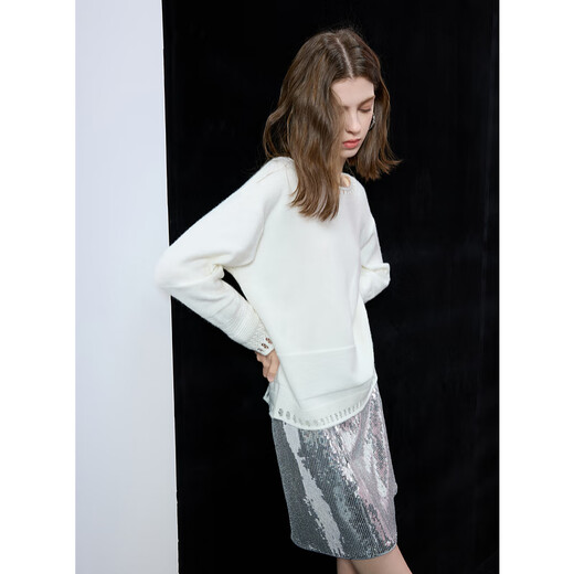 Sancai 2025 spring new laziness, loose, loose, hollow, round collar sweater sweater knitwear horn