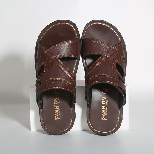 Neue Sommersandalen für Männer im Freien, Strandschuhe im Outdoor, Anti-Rutsch-Weiche Sohle Outdoor-Sandalen wasserdichte Freizeitschuhe, braune OU689 verbessertes Modell 42 [nur eine Größe kleiner]