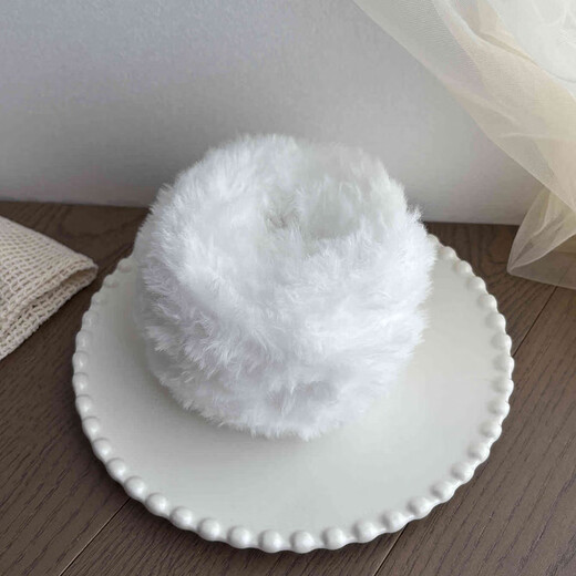 Suican fur thread knitted scarf, thick woolen yarn ball, plush coral velvet, imitation mink velvet, hand-knitted diy crochet, white woolen yarn ball, 1 pack