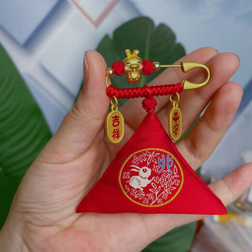 WEISHINI twelve zodiac ancient gold safety pins to prevent punctures for babies, shock pressure triangle lucky bags, fetal hair bags, diy empty bags, zodiac dragon fetal hair bags