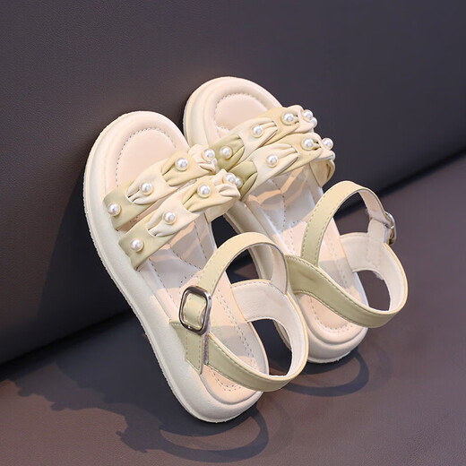 Girls Sandals 2025 New Spring and Autumn Children's Student Pearl Casual Girls Summer Soft Soled Sandals Black 34 Inner Length 21cm