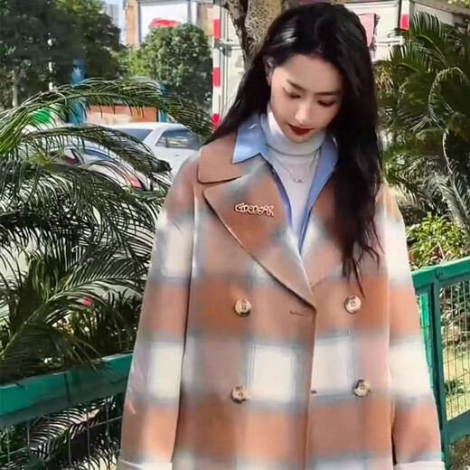 Ji Amash novel 2025 new authentic light luxury niche fashion classic English letters versatile accessories gold