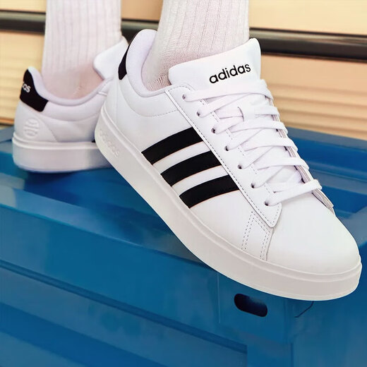 Chaussures officielles adidas Nouvelles chaussures de planche à bas prix, respiration, respirante, bas confortable, chaures à mode polyvalente à la mode.