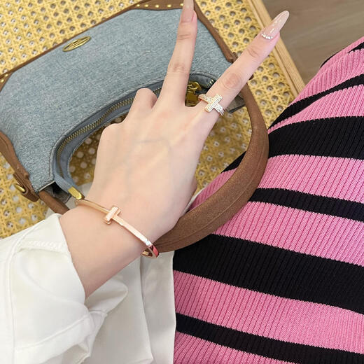 Fujiu high-end 18K gold-plated ring men's and women's open ring rose gold wedding ring couple's ring simple bracelet type A silver bracelet size 16 (wrist 14)