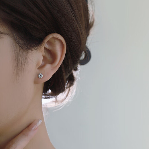 Guanpu Pavilion Fat Donglai's same style pt950 platinum earrings moissanite white gold diamond men's and women's earrings ear bone screw buckle feeling four claws 10 minutes 3mm (single) (butterfly buckle earplugs)