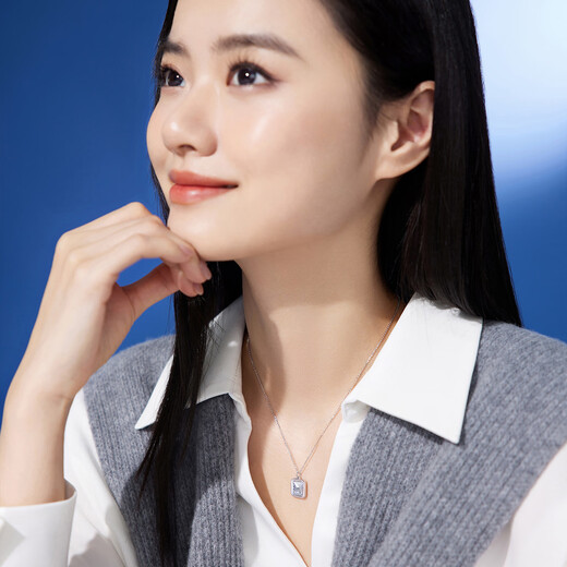 Lukfook Jewelry Platinum 950 Small Cubes Crushed Ice Platinum Necklace Chain Single Piece Price F63P0015DS 6.33g (including labor cost 665 yuan) Fish Scale Cubes