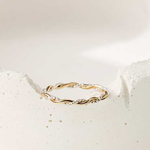 Sen uses 14K gold-filled sterling silver gold and silver contrasting shiny faceted twist ring for women, European and American style, light luxury and exquisite niche tail ring, US No. 2