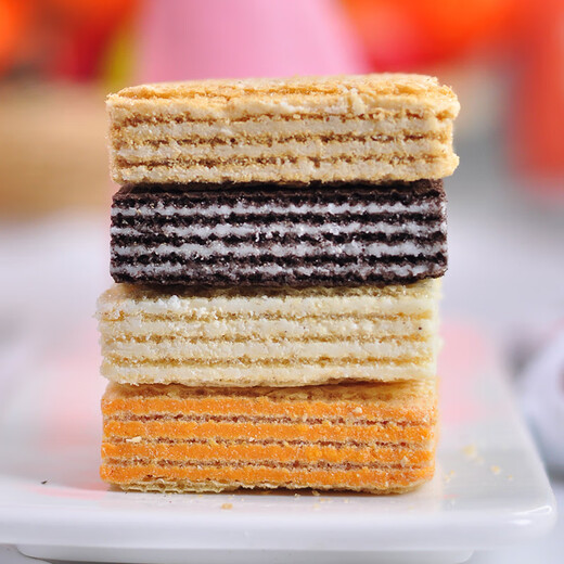 Akonte Russian imported wafer biscuits mixed with multi-flavor Akonte brand snacks 358g