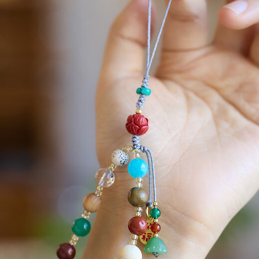 Lingjun eighteen seeds mobile phone lanyard mobile phone chain pendant safe transfer gift bag pendant exquisite Bodhi seed beads eighteen seeds mobile phone pendant has passed the fragrant