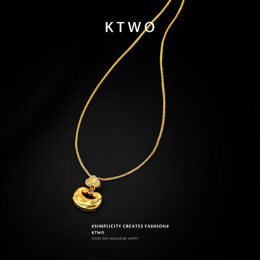 Liangxue Chinese style New Year lucky bag small gold carp necklace for women new Chinese style k gold niche traditional design fashion clavicle chain k gold lucky bag necklace