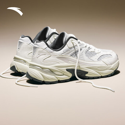 Anta AT802 Retro-Laufschuhe, Freizeitschuhe, Herrenschuhe, dämpfend, trendig und vielseitig, neue Paar-Vater-Schuhe mit dicken Sohlen, Sneakers