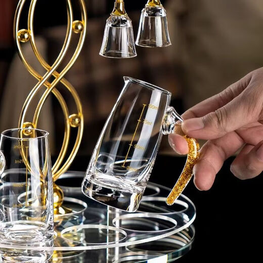 Qianxun Yazhi light luxury high-end white wine glass set household crystal glass wine dispenser goblet cup wine cup wine set shelf gold foil Moutai cup set 10 pots 10 cups