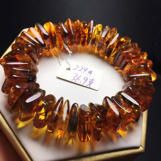 Medium red natural flower amber rough stone with shape square bracelet beeswax amber Amber resin fossil 224#36.9g