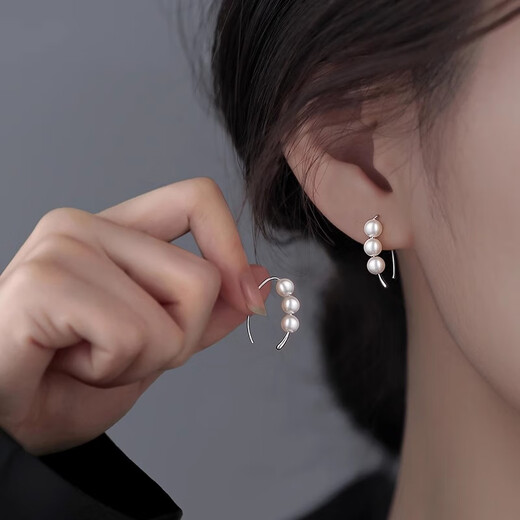 Qi Xiaomi s999 Pure Silver Pearl Earrings Women's Ear Piercing Earrings Earrings 2025 New Hot Style High-Quality Imitation Pearl Earrings 999 Pure Silver Pearl Earrings Silver (Two Prices)
