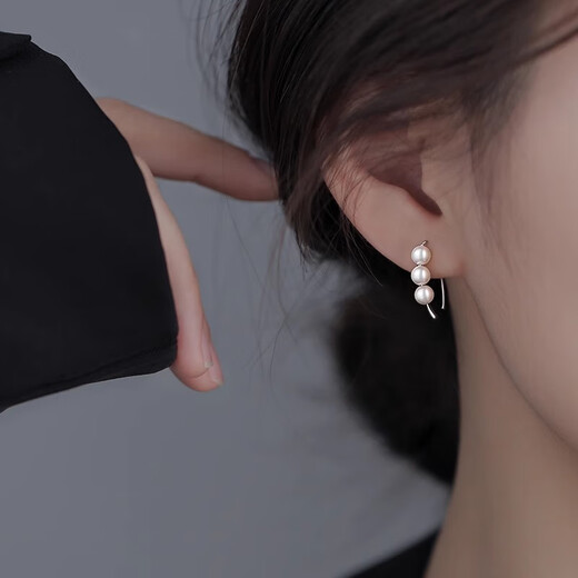 Qi Xiaomi s999 Pure Silver Pearl Earrings Women's Ear Piercing Earrings Earrings 2025 New Hot Style High-Quality Imitation Pearl Earrings 999 Pure Silver Pearl Earrings Silver (Two Prices)