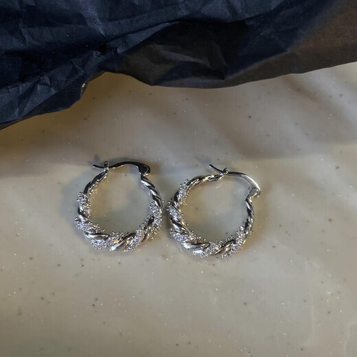 Stars and Dots_Women's Unique Earrings with Twining Sparkling Diamond Earrings, Temperament, High-end, Light Luxury, Niche French Earrings, Silver Twining Diamond Earrings, One Pair