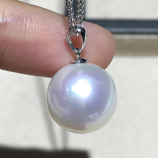Bhiodha natural Edison pearl pendant round strong light 18K thick gold version melon seed buckle comparable to Australian white seawater pearls 18 11-12mm