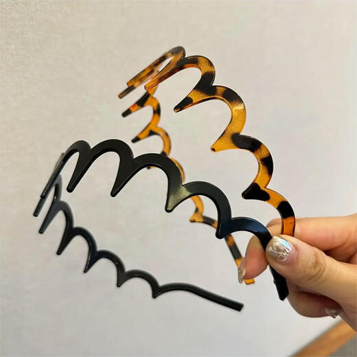 Tang Funi high-ceiling fluffy artifact sweet toothed wavy hair hoop for women 2025 new pressure hair clip headband hair hole long tooth hair hoop bright black