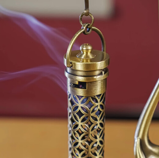 Ai style brass auspicious elephant Ruyi hanging incense burner (1 elephant 2 hanging furnace) Mo Qingshan listens to the wind, sweet-scented osmanthus, goose pear king, and gets a 7-piece set of auspicious elephant furnace (1 elephant 2 hanging furnace)