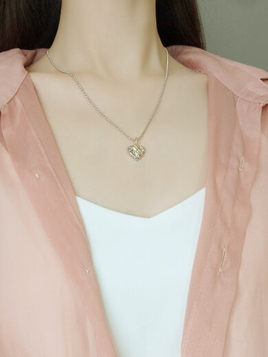 Taste Ju pure 18K gold pendant for women, gold color, gold and white, double pigment gold buckle love necklace, white + yellow, heart pendant (customized), chainless, single sided