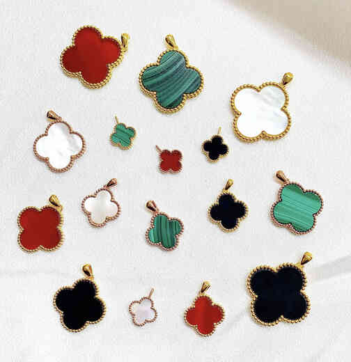 Li Shen 18K gold four-leaf clover pendant au750 color gold rose gold gold necklace clavicle chain girl birthday gift 18K gold rose gold (pendant + 18K gold necklace 25mm red agate