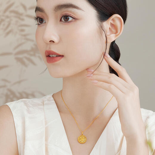 Chihuan Gold 18K Eight Treasures Compass Lotus Silver Cast Gold Pendant Necklace Ancient Method Hollow Fu Character Lover Gift Eight Treasures Compass Pendant 8g