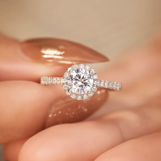 Pt950 platinum moissanite ring for women, high-end imitation diamond ring, proposal, engagement, girlfriend wedding ring, light luxury round main stone, 50 points, size 12