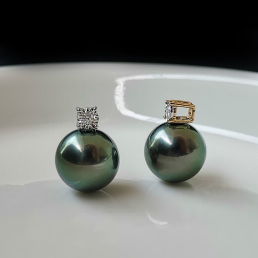 Floating lotus seawater black pearl quality necklace malachite green original carving workmanship 9-10mm elegant style