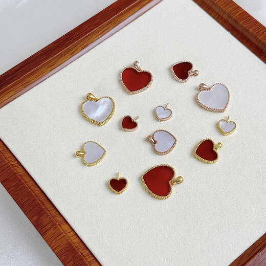 Mo Qianxue 18K gold love pendant red agate color gold rose gold pendant au750 gold necklace women's clavicle chain 18k gold rose gold (pendant + 18K gold necklace) 20mm red agate