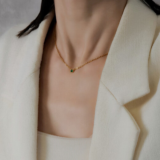 Zhongchi Good Reunion and Forward Bai Baihe same necklace green single diamond clavicle chain short non-fading titanium steel accessories green-handmade gemstone gold titanium steel chain