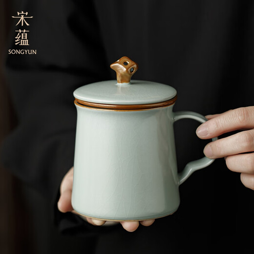 Song Yun Li Guilian high-end Ru kiln tea cup tea and water separated office cup souvenir Song Yunxiang stone office cup gift box